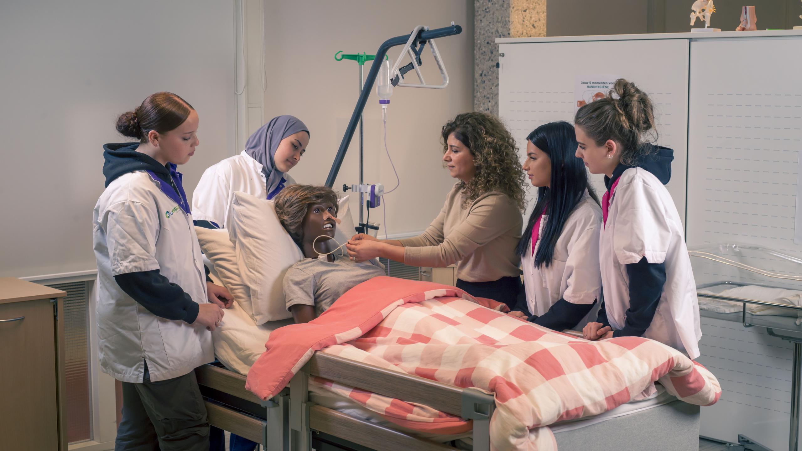 Beeldbank_Astrum College_zorg_4