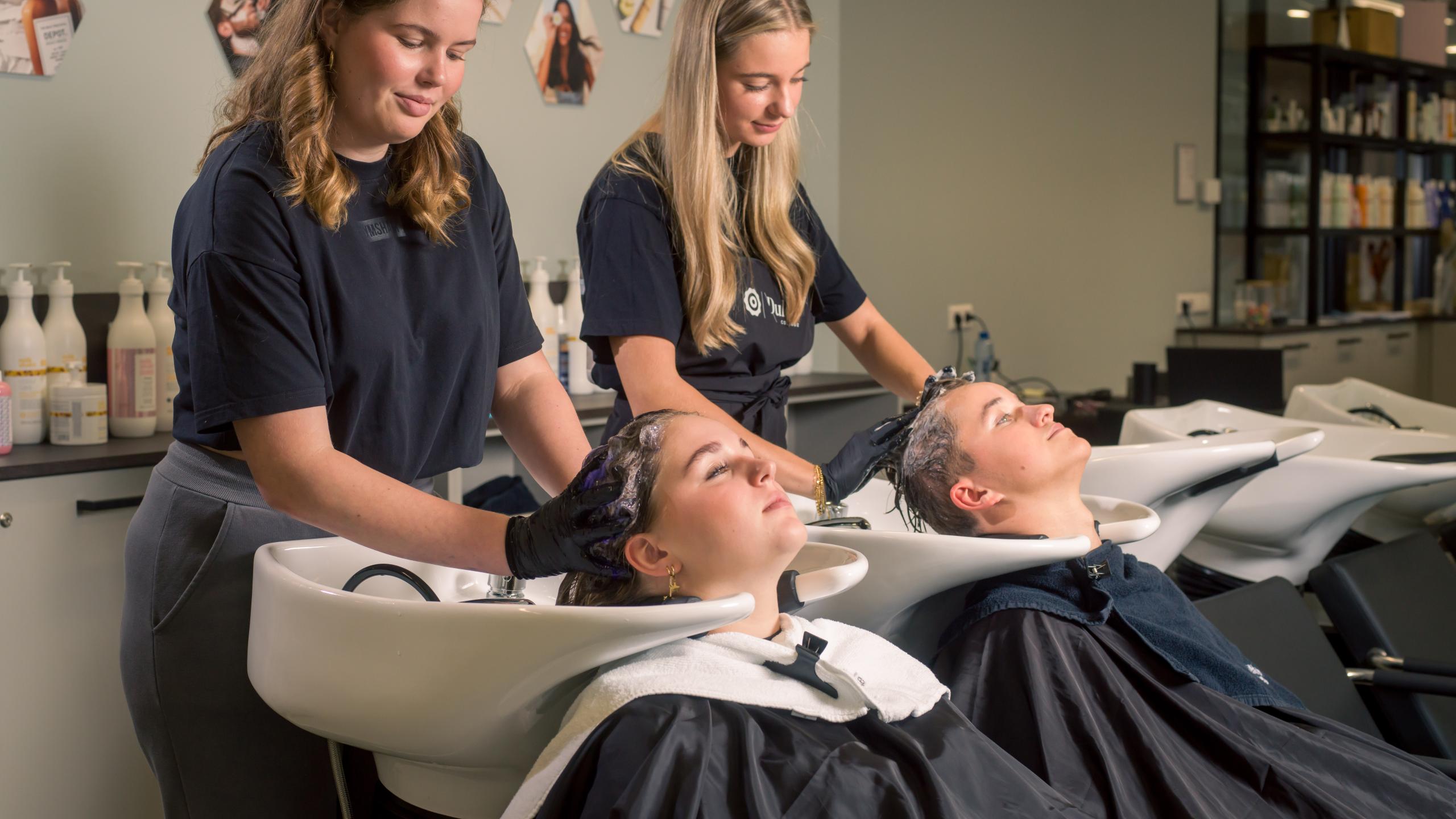 Kapper_dulon_college_